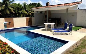 Casa completa com piscina e área de laser completa na praia BELA - PB